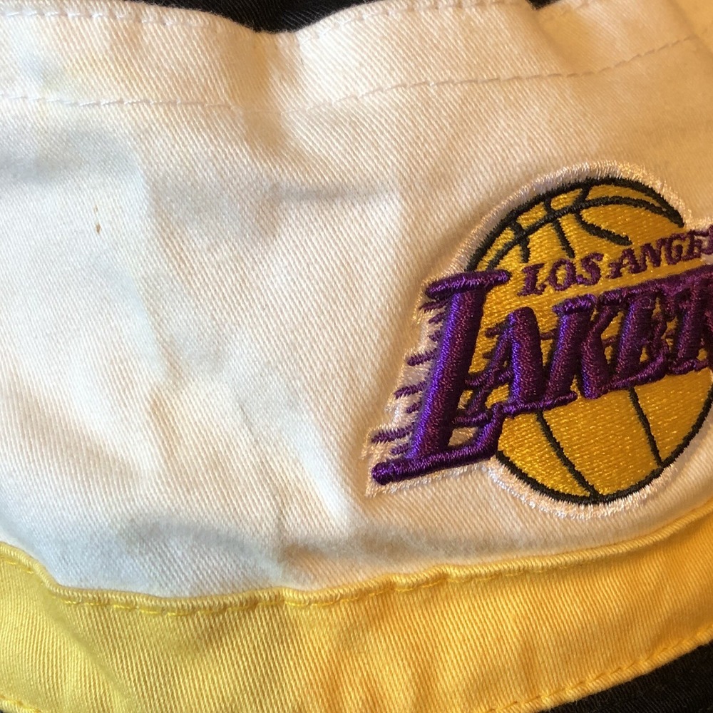 Los Angeles Lakers‎ Bucket Hat Size L/XL New Era NBA Basketball LA Lakers - Picture 10 of 16